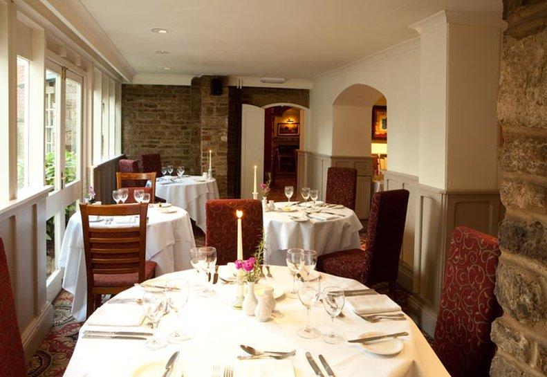 Falcon Hotel Towcester Restaurace fotografie